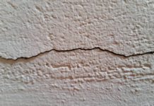 Der Riss wächst! Der Riss wächst