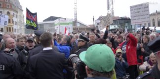 Die Gräben werden tiefer! Dann müssen die Lösungen es auch werden! Tag der Deutschen Einheit - Proteste in Dresden (03.10.2016)